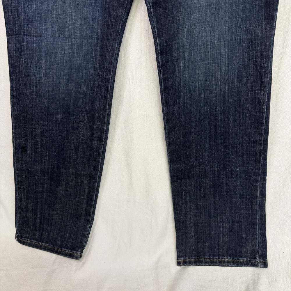 Lee Women's Blue Relaxed Fit Straight Leg Mid Rise Jeans Plus Sz 16/18 - Picture 3 of 13